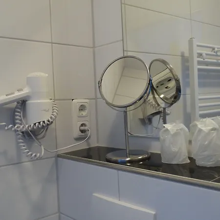 Hotel Stay 3* إسن